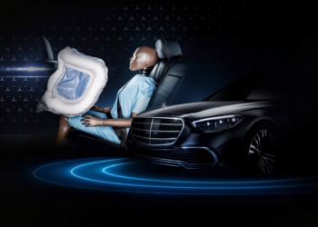 Arka yolcular için ilk hava yastığı, 2021 Mercedes S-Serisi'nde!