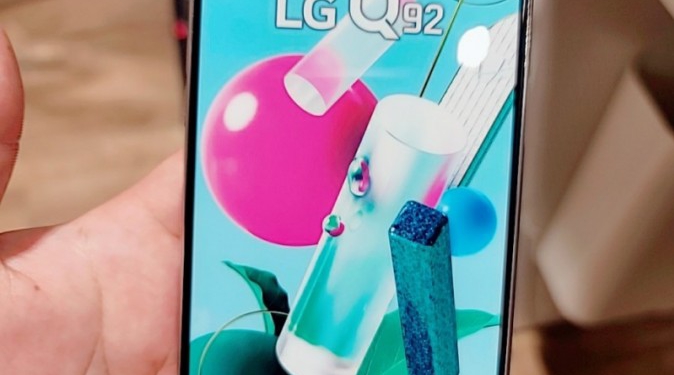 LG Q92