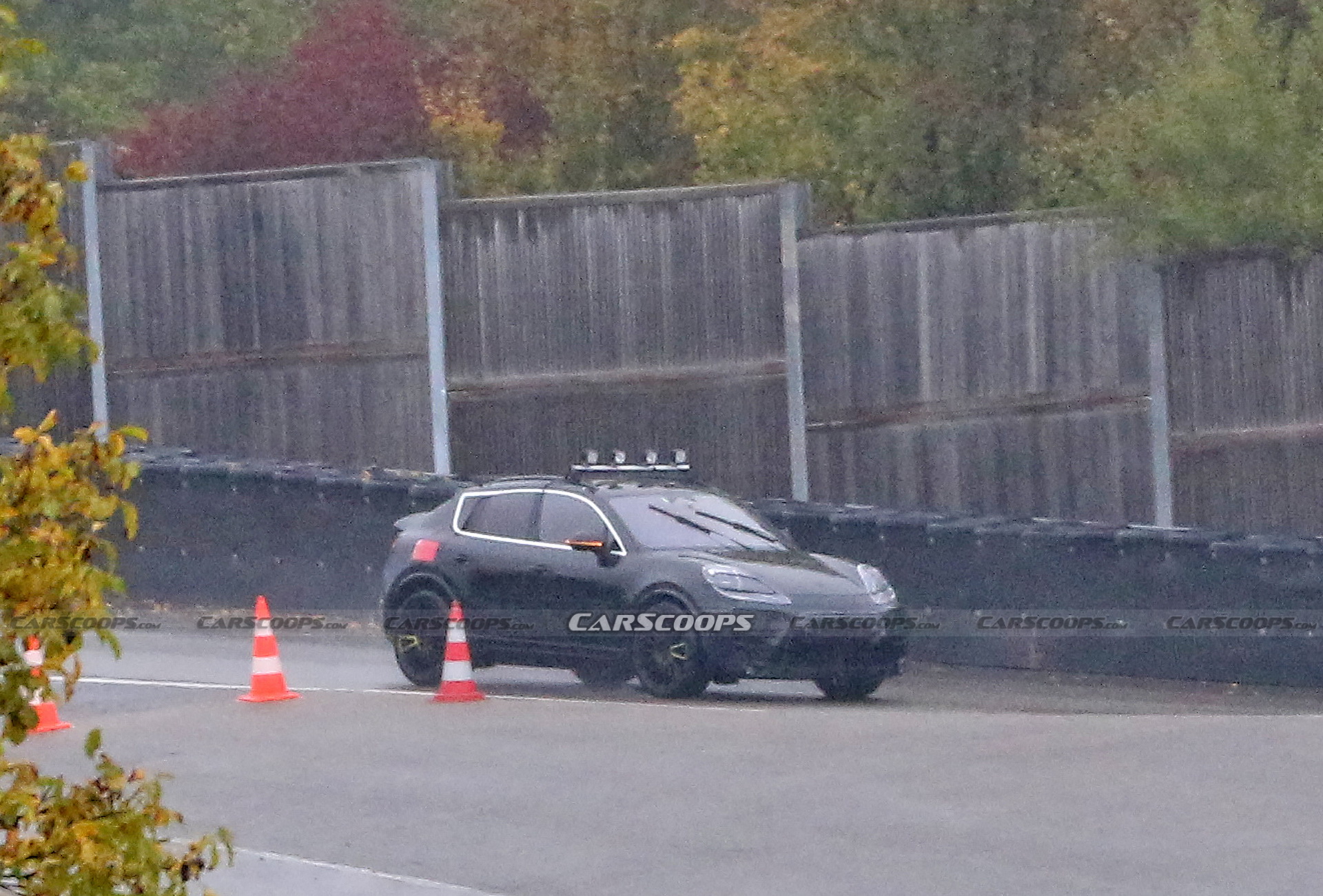 Elektrikli Porsche Macan Coupé, kamuflajlı olarak görüntülendi!