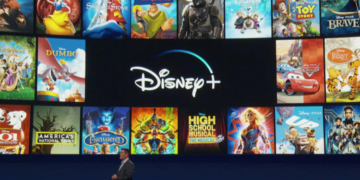 Disney Plus, ırkçı filmlere yönelik uyarıları dikkate aldı