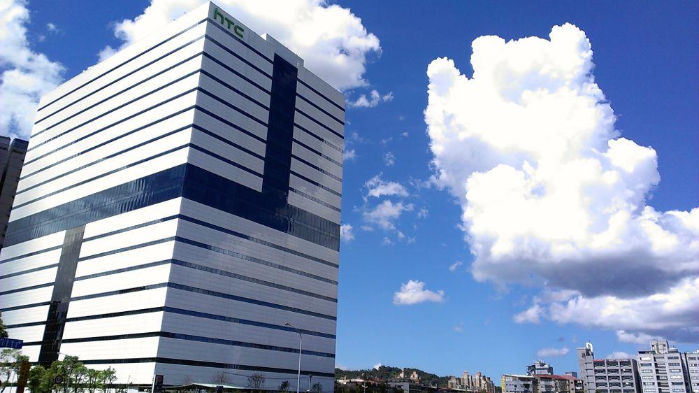 HTC, gelirlerini yavaş yavaş arttırmaya başladı!