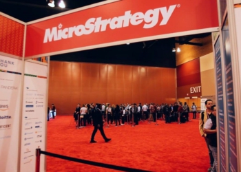 Microstrategy, Bitcoin'i bünyesinde 100 yıl tutacağını söylüyor