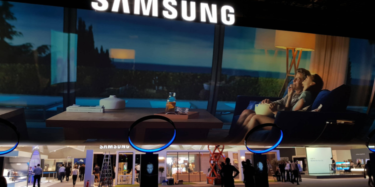 Samsung, üçüncü çeyrekte gelir rekoru kırdı!