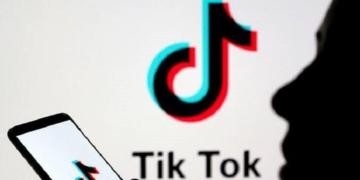 TikTok, ebeveyn denetimleri artık arama terimlerini, kullanıcıları ve hashtag'leri engelleyebilir