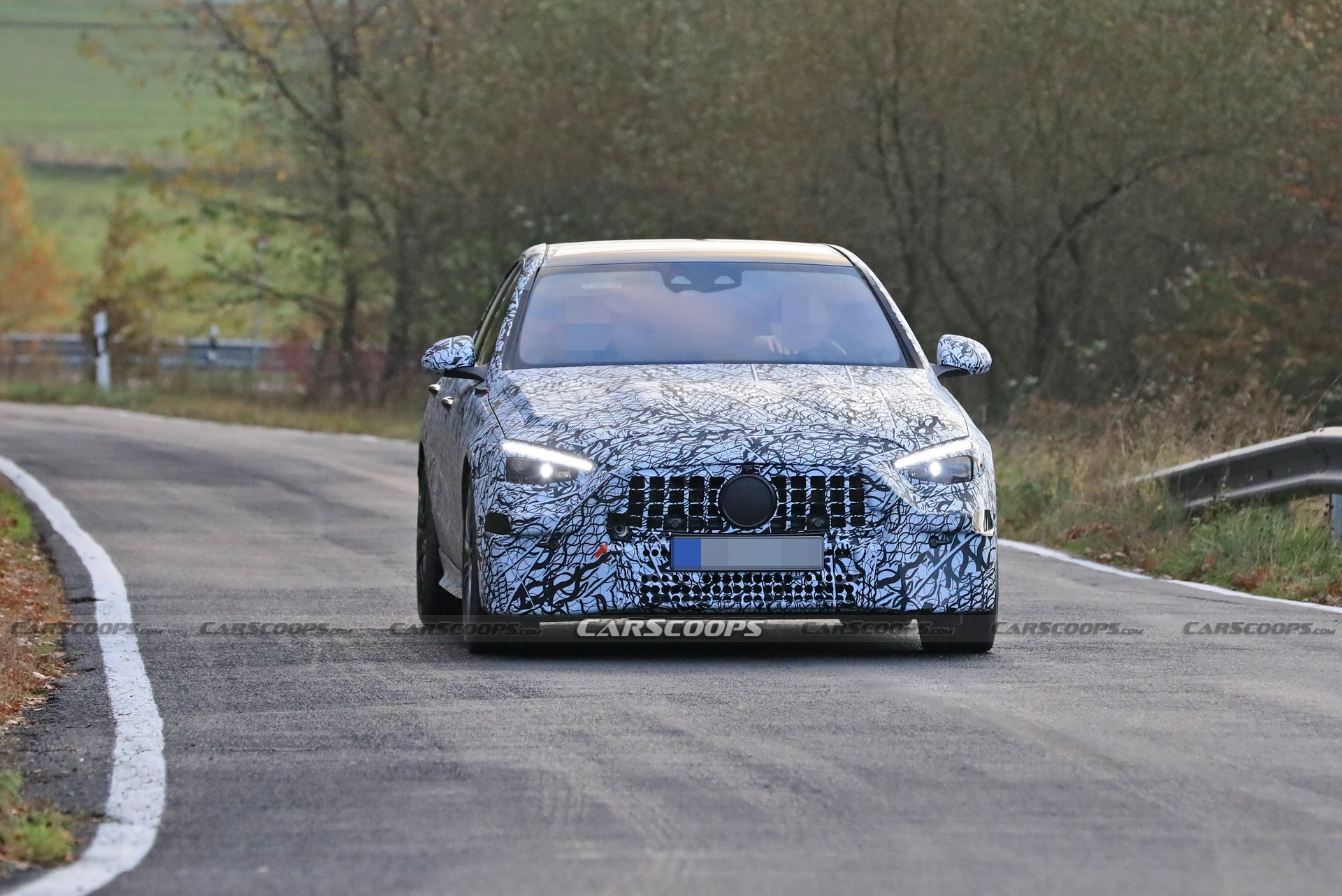 Yeni nesil Mercedes C43 AMG, küçük E Serisi gibi görünebilir!