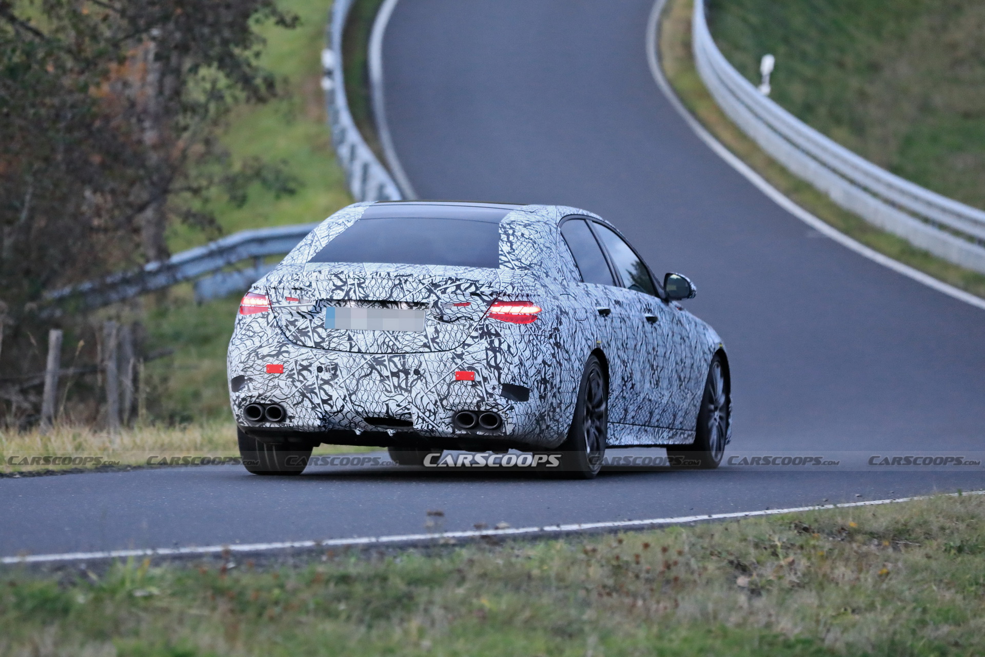 Yeni nesil Mercedes C43 AMG, küçük E Serisi gibi görünebilir!
