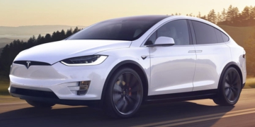 Tesla satılan 9500 aracını geri çağırdı