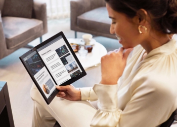 Lenovo Thinkpad X1 Fold dünyanın ilk katlanabilir bilgisayarı olarak Türkiye’de satışa çıkıyor!