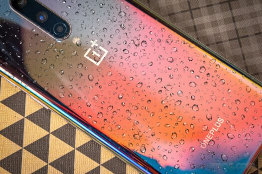  OnePlus 9 Pro, serinin IP68 sertifikasıyla gelen tek cihazı olacak!