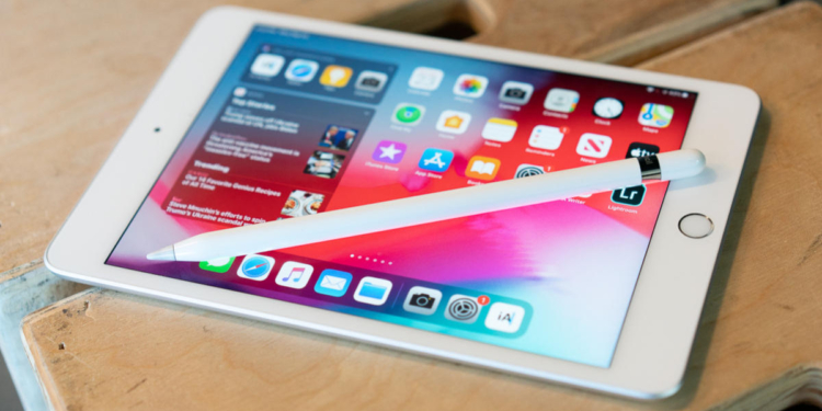 OLED ekranlı iPad bekleyenlere kötü haber!