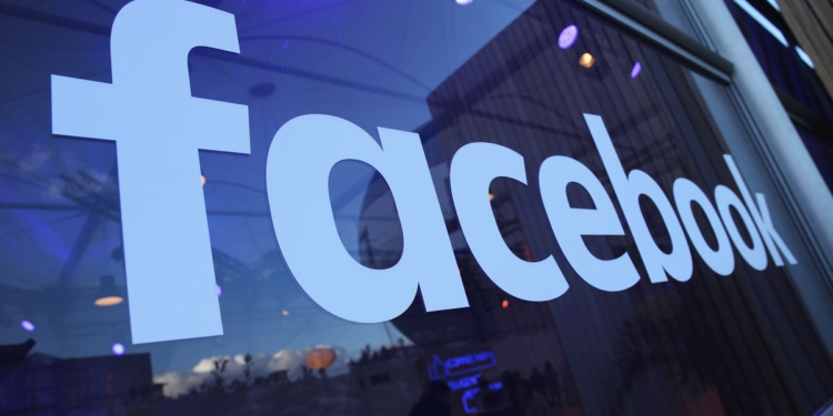 Facebook, Otomotiv Reklamverenleri için Yeni Araçlar Ekliyor