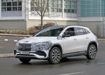 Elektrikli SUV Mercedes EQA, çok yakında tanıtılabilir!