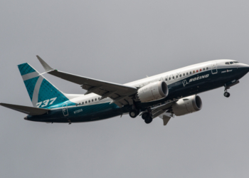 737 MAX