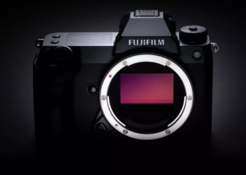 Fujifilm GFX 100s