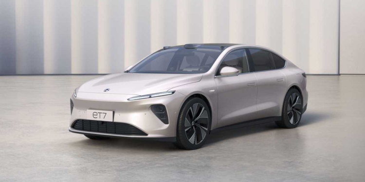 NIO ET7, 1.000 kilometrelik menziliyle tanıtıldı!