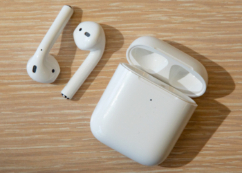 AirPods