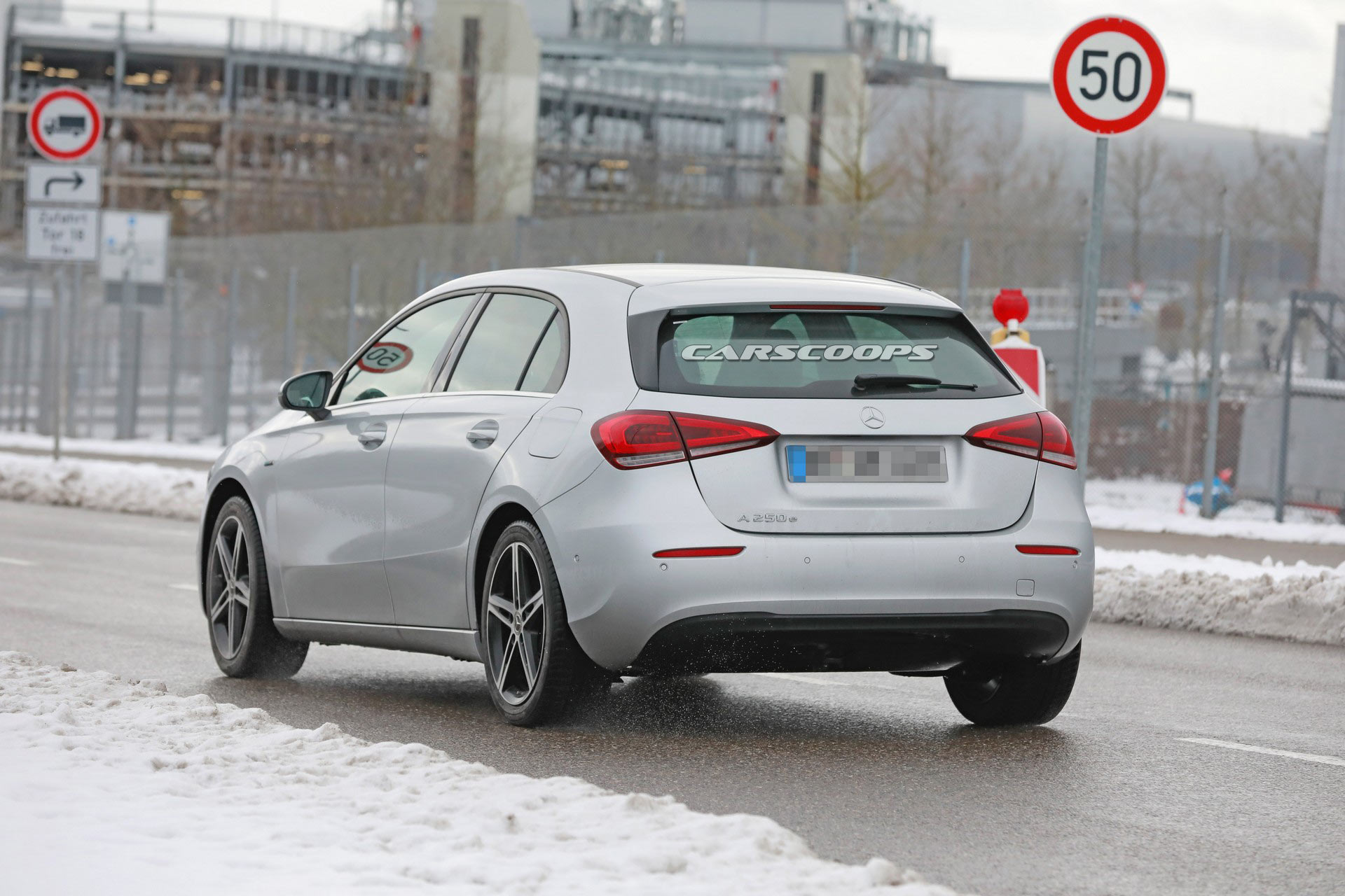 Mercedes A-Sınıfı makyajlanıyor!