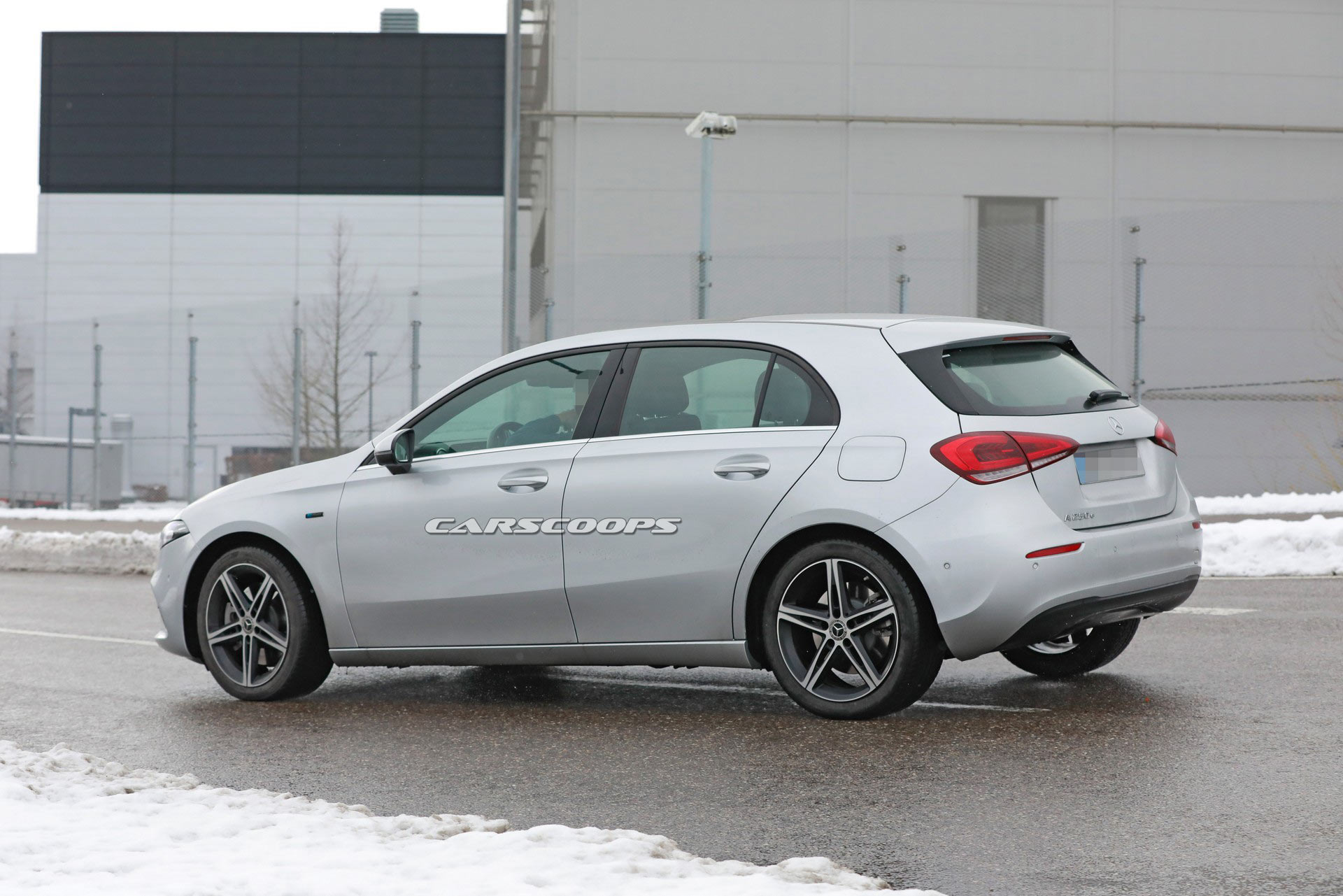 Mercedes A-Sınıfı makyajlanıyor!