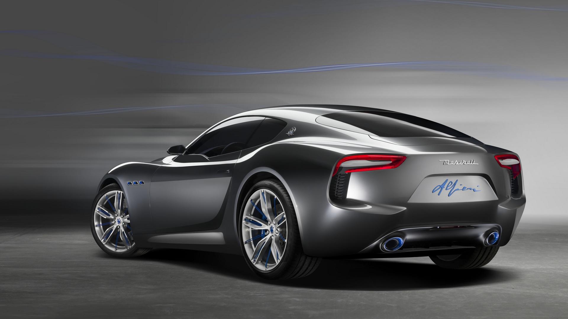 Yeni Maserati GranTurismo, kamuflajlı olarak görüntülendi!