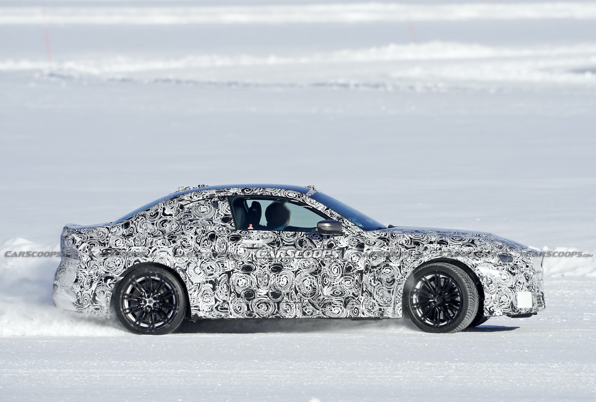 Yeni nesil BMW M2, buz üzerinde görüntülendi
