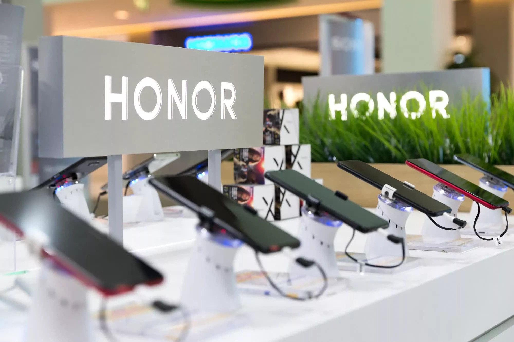 Snapdragon 888 işlemcili Honor telefon geliyor!