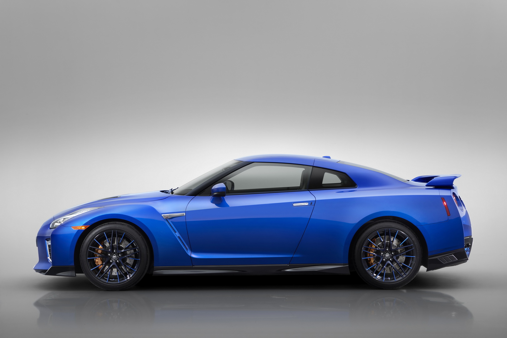 Yeni nesil Nissan GT-R, güncel modelden pek farklı görünmeyebilir