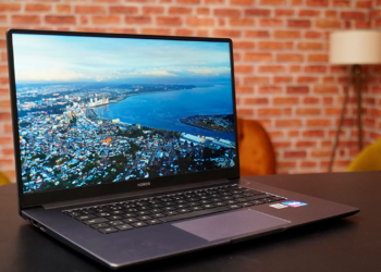 HONOR MagicBook X15 ile Tüm İşlerinizi Kolayca Halledin