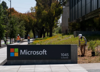 Microsoft, ABD ofislerine girecek kişilerden COVİD-19 aşı belgesi talep edecek!