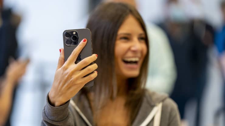 Apple'ın En Son iPhone Güncellemesiyle Fotoğraflardan Metin Kopyalamak Artık Mümkün