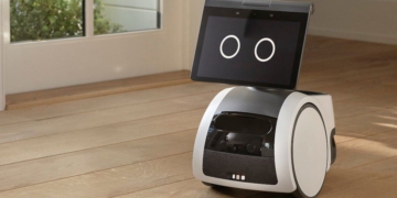Amazon Ev Robotu Astro'yu Duyurdu!