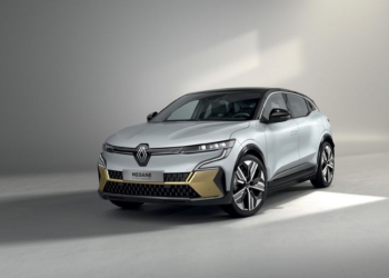 Yeni Renault Megane E-Tech, tanıtımı öncesinde ortaya çıktı