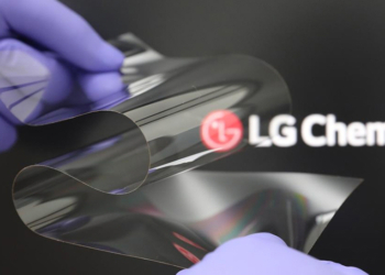 LG Chem, Katlanabilir Ekran Malzemesi Geliştiriyor