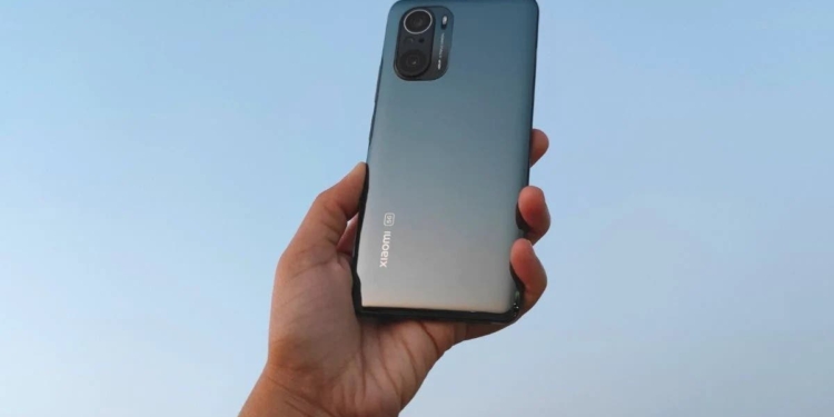 Redmi, Yeni Fiyat/Performans Telefonu Geliştiriyor!