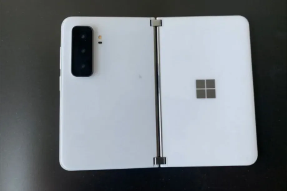 Microsoft Surface Duo 2 Modelinden Yeni Bilgiler Geldi! Microsoft Surface Duo 2 Modelinden Yeni Bilgiler Geldi!