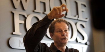Whole Foods'un Kurucu CEO'su John Mackey, 2022'de Emekli Olacak