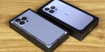 Fransa'da Satılan iPhone Kutularında Bu Yıl Da EarPods Olacak
