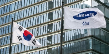 Samsung Hisseleri Düştü!
