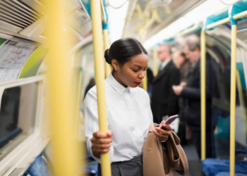 London Tube'daki Kripto Reklamları Soruşturma Altında
