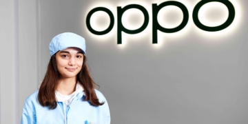 OPPO Türkiye'deki Üretim Tesisini Paylaştı