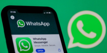 WhatsApp, Emojiler ve Sesli Aramalar İçin Büyük Güncelleme Getiriyor!