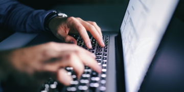 CMD Komutları Nelerdir? Ne İşe Yarar?