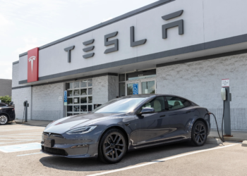 Panasonic Tesla'nın Pillerini Yeniliyor