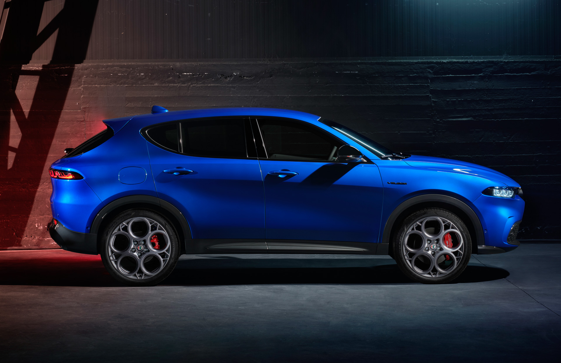 Alfa'dan "La Metamorfosi" hareketi: Yeni Alfa Romeo Tonale
