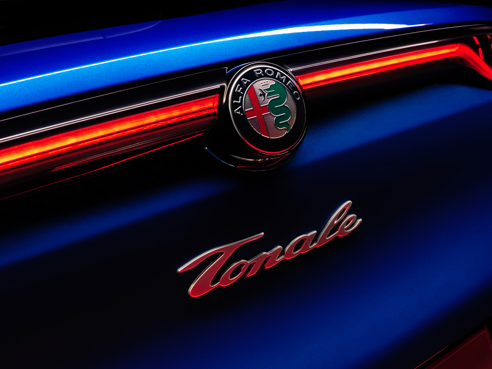 Alfa'dan "La Metamorfosi" hareketi: Yeni Alfa Romeo Tonale