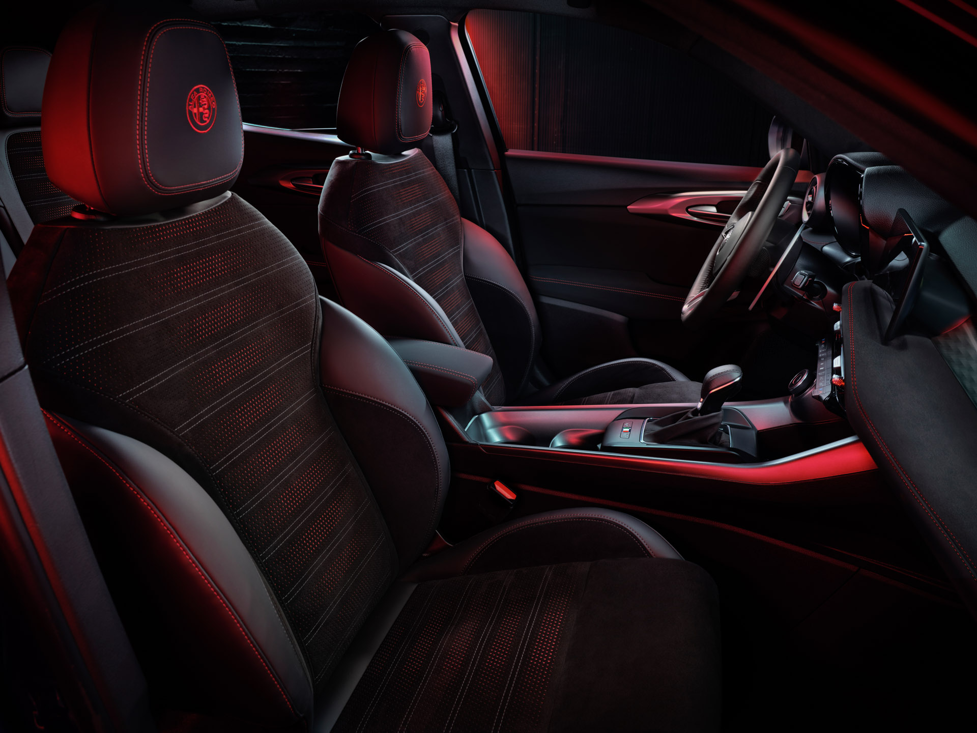 Alfa'dan "La Metamorfosi" hareketi: Yeni Alfa Romeo Tonale