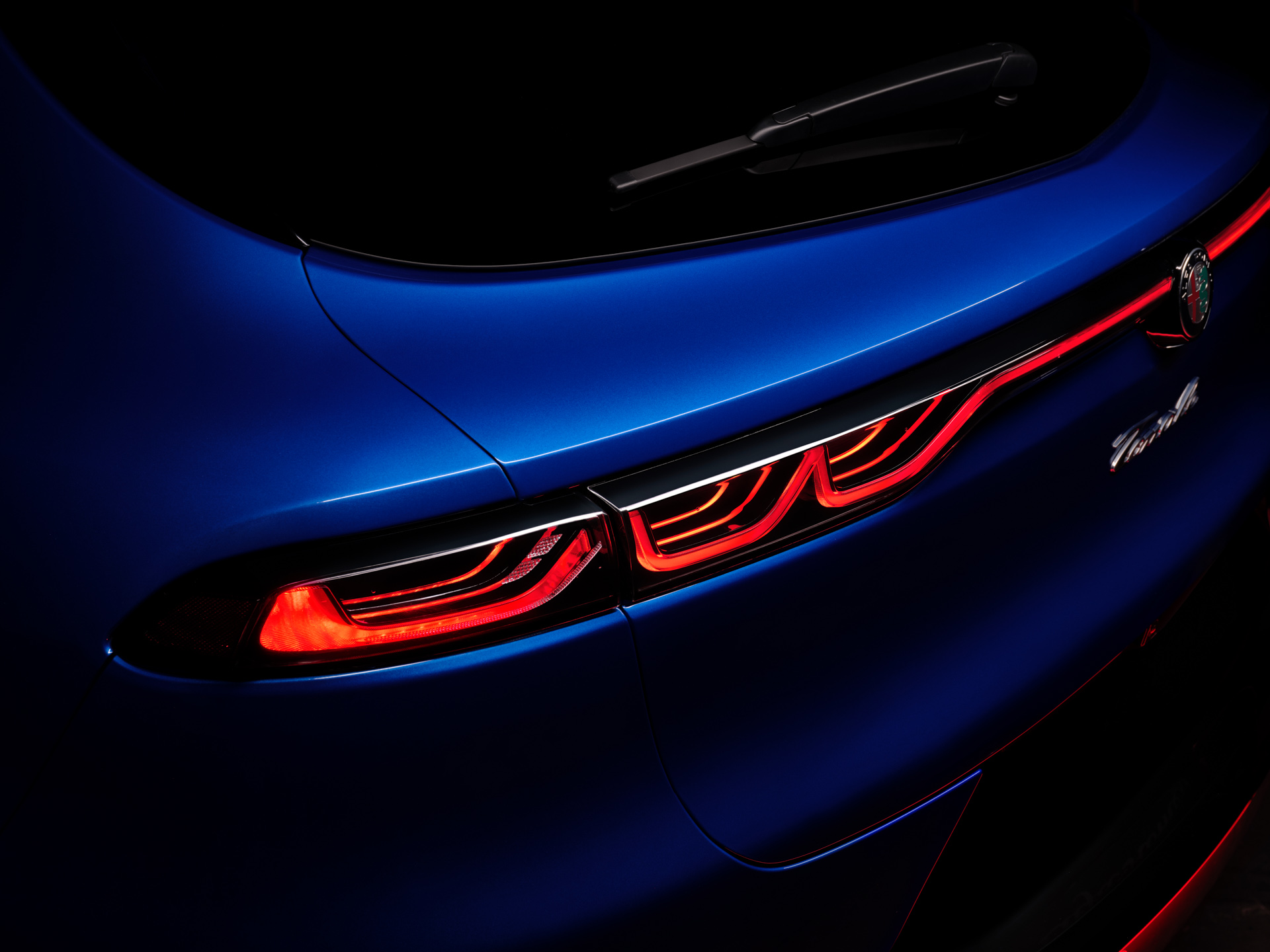 Alfa'dan "La Metamorfosi" hareketi: Yeni Alfa Romeo Tonale