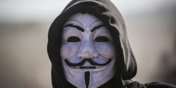 Anonymous, Rusya'ya Karşı 'Siber Savaş' Başlattı!