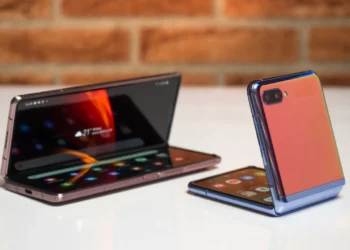 Samsung Galaxy Z Fold 4 ve Flip 4'ün Şarj Hızları Belli Oldu!