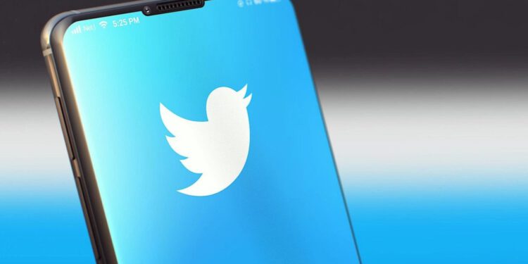 Twitter-Hem-Android-Hem-de-iOS-Kullanicilari-Icin-Altyazi-Destegini-Sundu