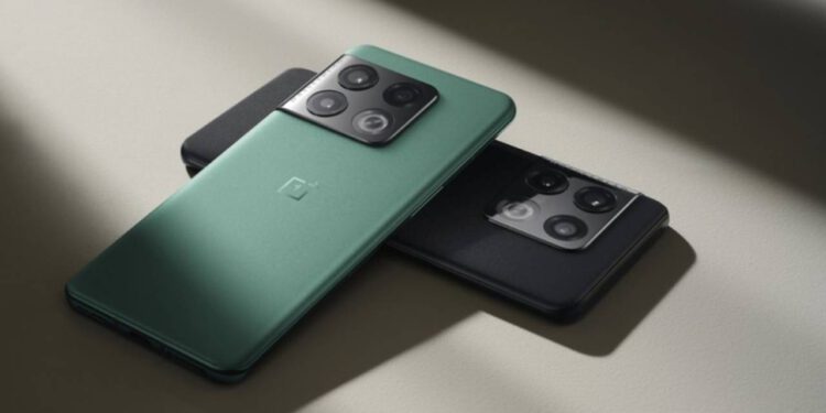 OnePlus 10 Pro OxygenOS 14 Beta Programına Dahil Edildi!